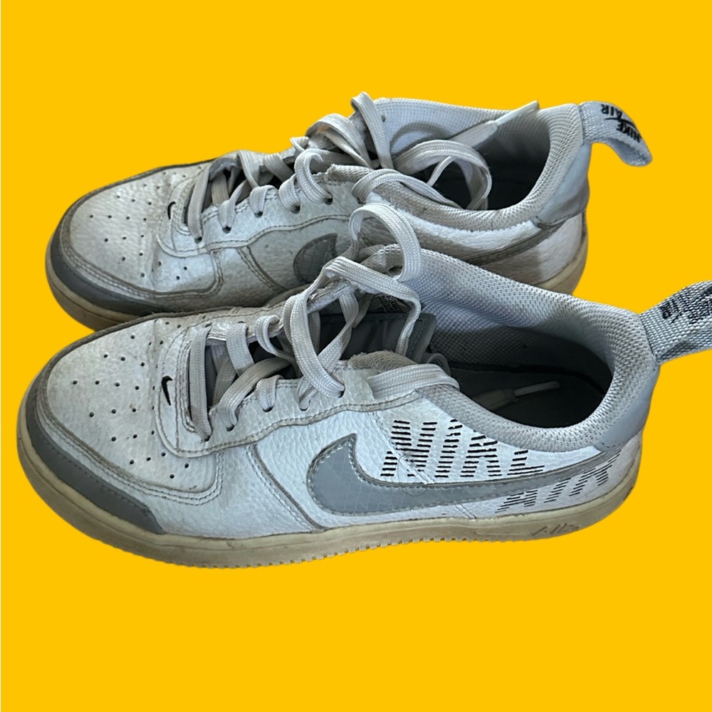 Nike Air Force 1 shoes, size 5